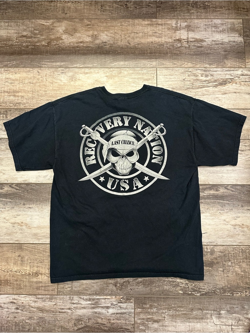 Gildan Black Short-Sleeve Graphic Tee with Silver Skull Emblem